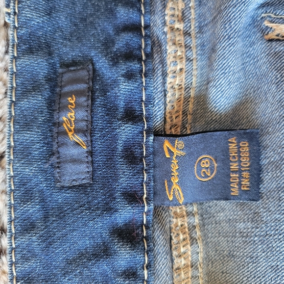 SEVEN Flare Jean's - Picture 8 of 8